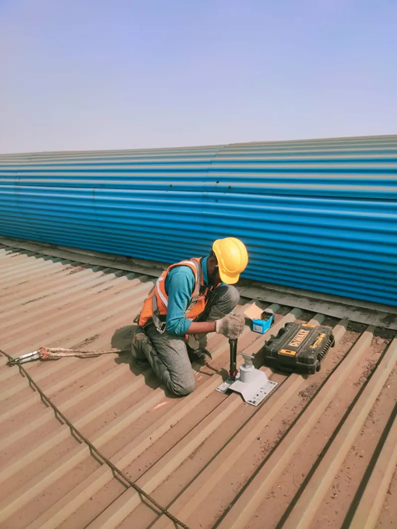 Horizontal lifeline system 3